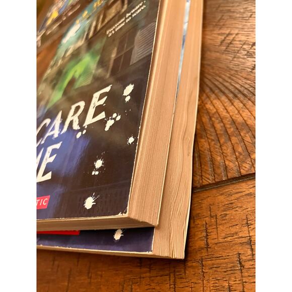 K.R. Alexander Book Lot 2, Bury Me, Scare Me, Paperback Scholastics, Kids - Picture 8 of 8